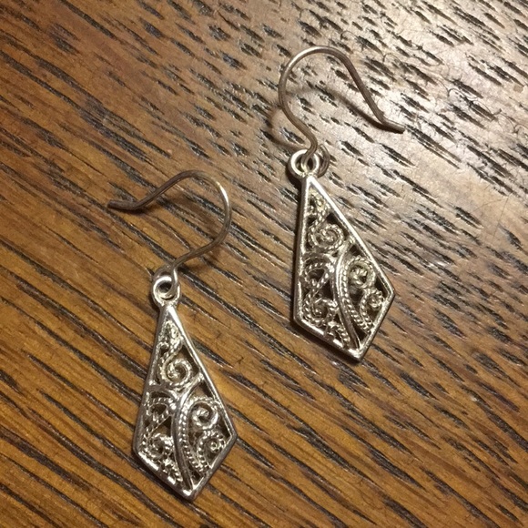 Jewelry - Vintage Filigree Sterling Dangle Earrings